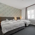 7days Hotel 3*